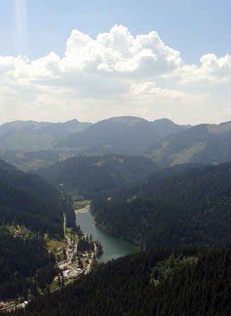 Lacul Roșu