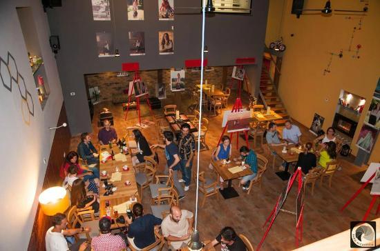 Noi Bistro Cafe