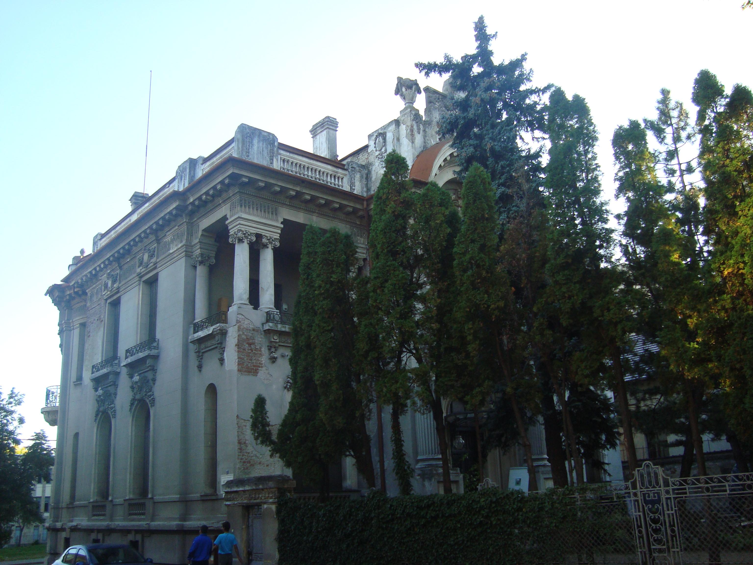Muzeul de Artă din Drobeta-Turnu Severin