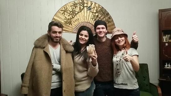 Mystery Rooms Escape