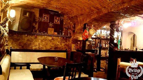 Bridge Pub