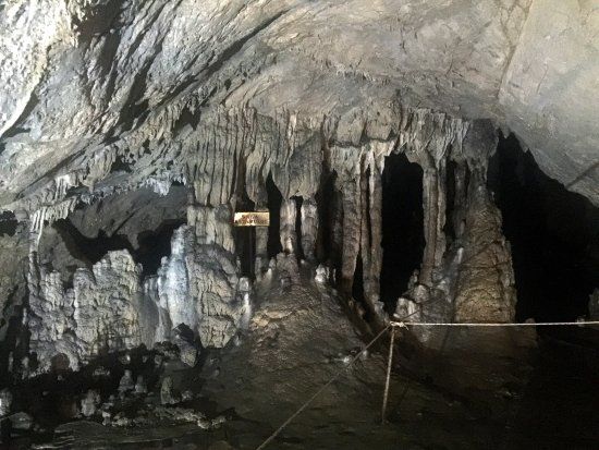 Peștera Muierilor